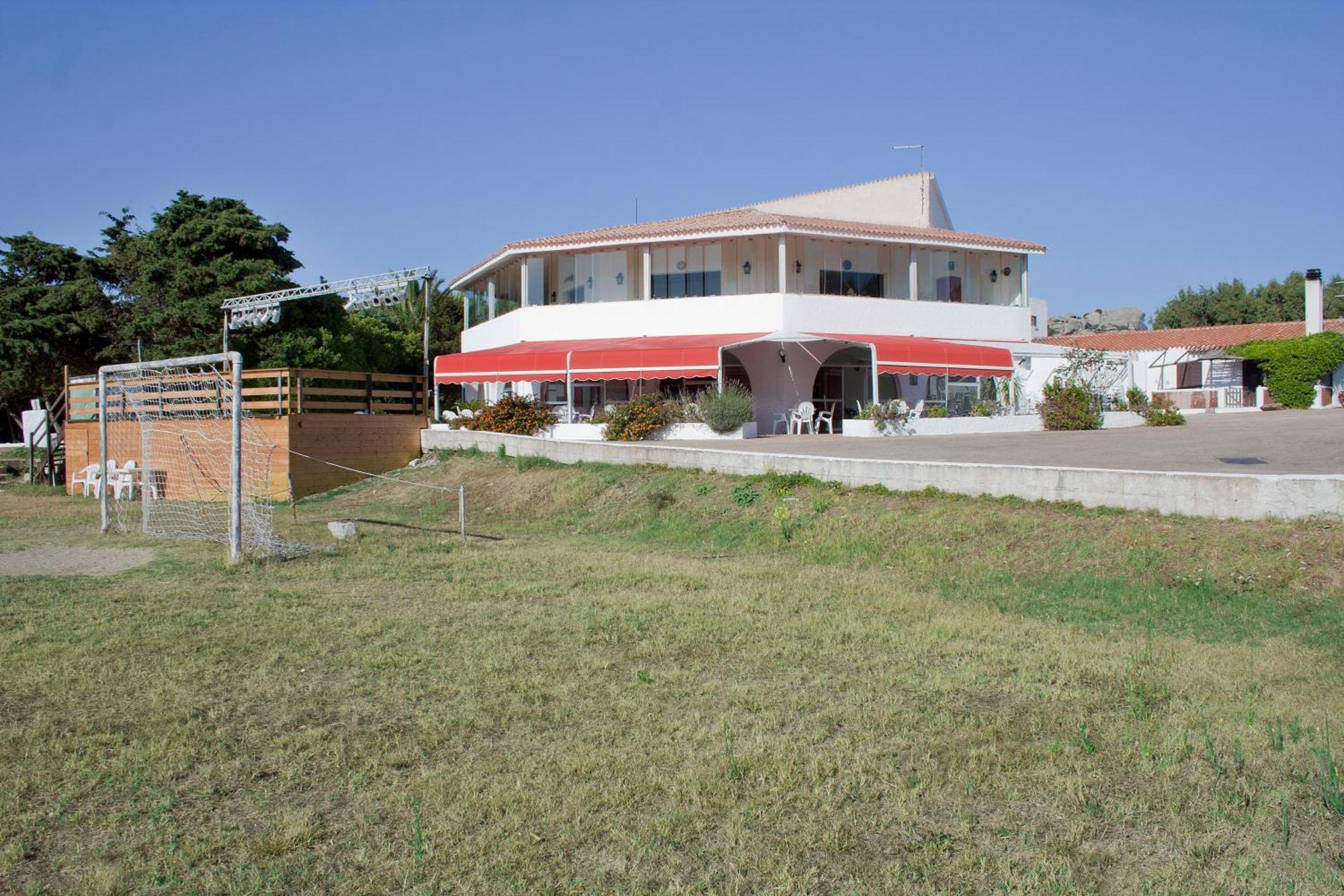 Hotel Mirage Santa Teresa Gallura Eksteriør bilde