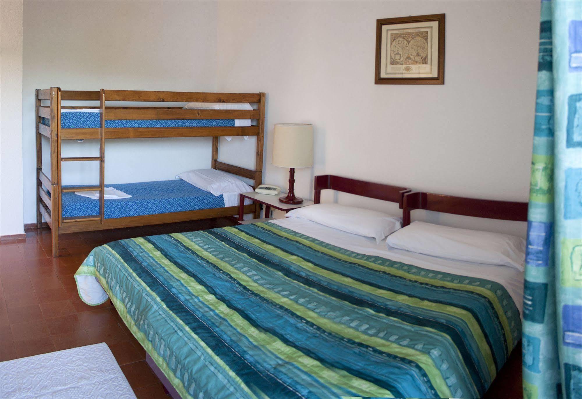Hotel Mirage Santa Teresa Gallura Eksteriør bilde