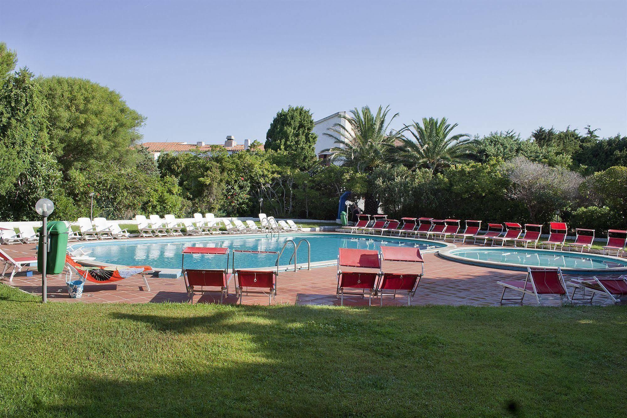 Hotel Mirage Santa Teresa Gallura Eksteriør bilde